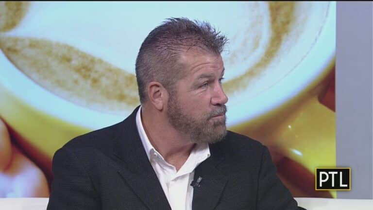 Phil Bourque – Pittsburgh Penguins Legend Celebrates 40 Years of Hockey Excellence