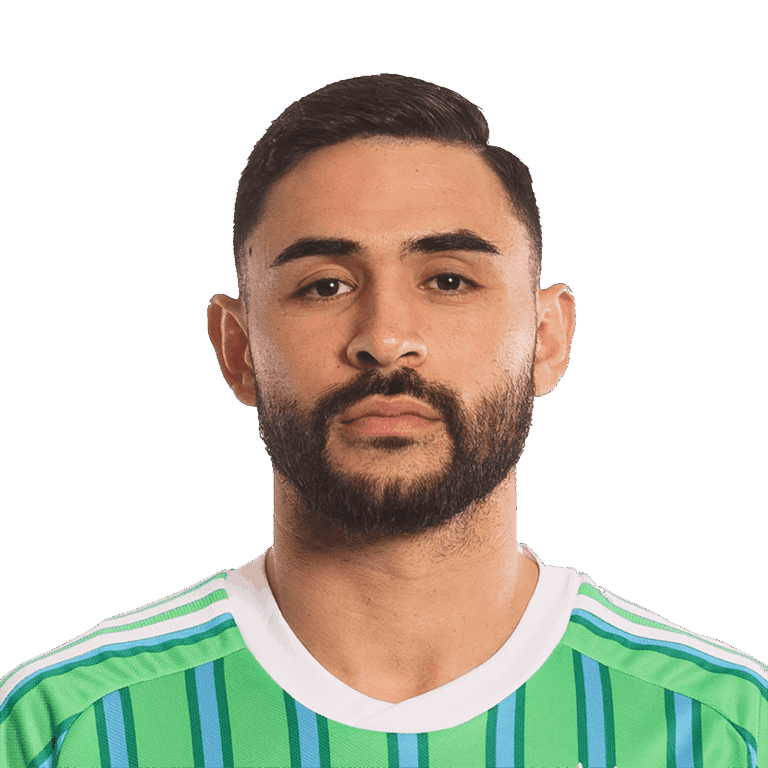 From Parking Lot Pickup to MLS Enforcer: How Á. Roldán Turned Tackles Into TikTok Fame